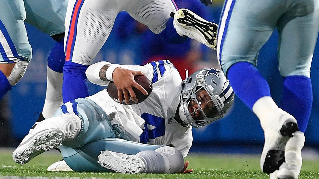 Cowboys' road woes continue with blowout loss at Buffalo